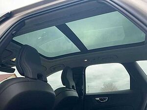 Volvo  B4 D AWD Aut. Ultimate Bright/LED/ACC/BLIS